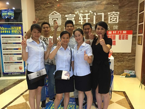 江西撫州“品牌愛(ài)價(jià)會(huì)”，富軒總部市場(chǎng)經(jīng)理帶領(lǐng)撫州專賣店狂簽21單